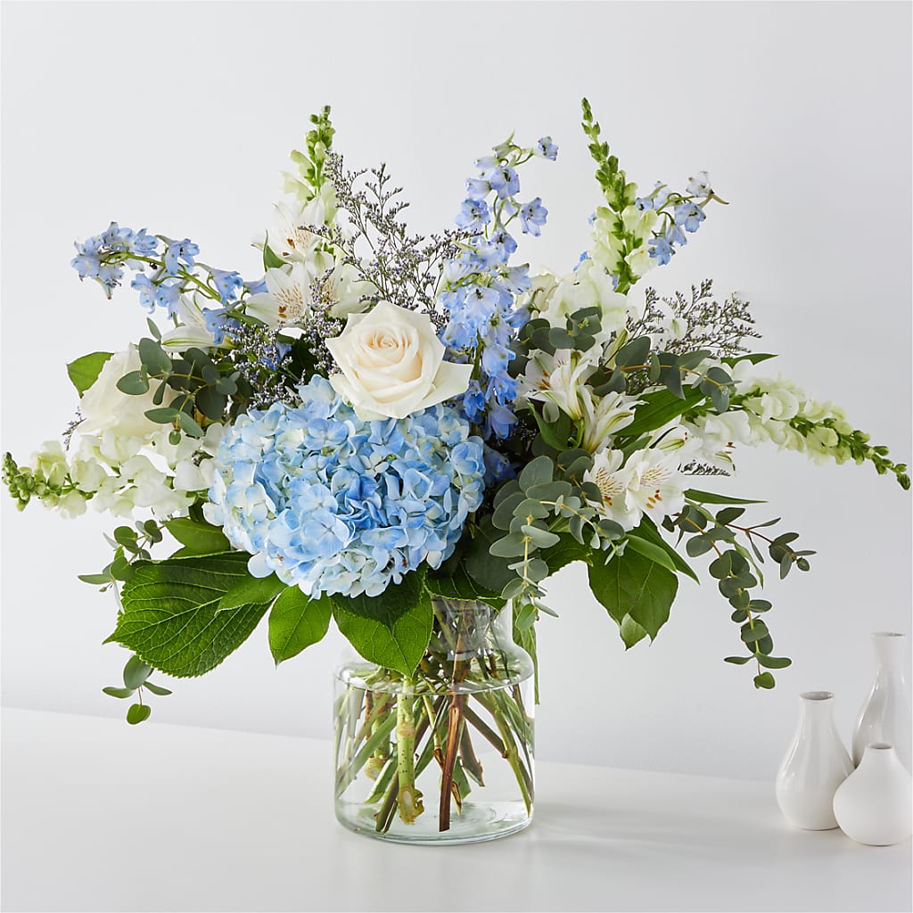 Coastal Blossom Bouquet – HEART LAKE FLOWERS & GIFTS, Brampton ON