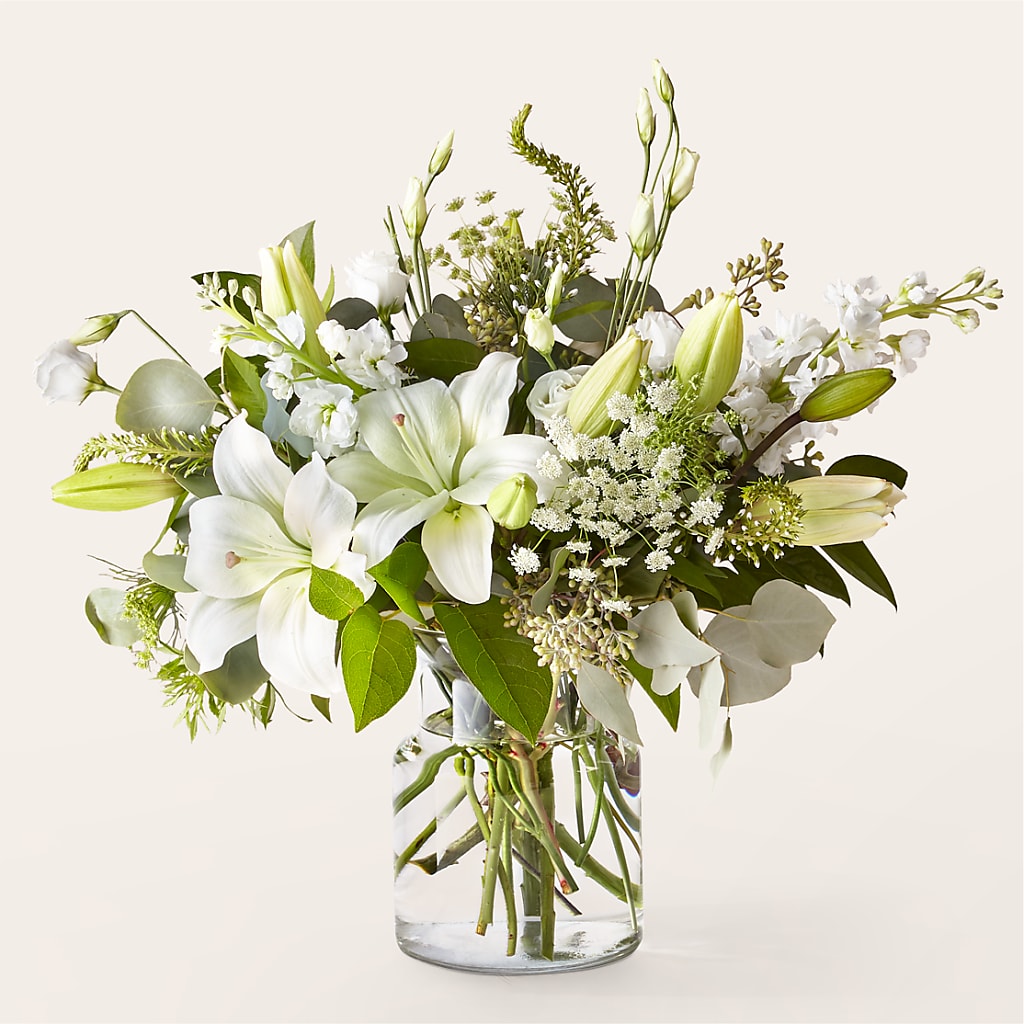 Alluring Elegance Bouquet – HEART LAKE FLOWERS & GIFTS, Brampton ON