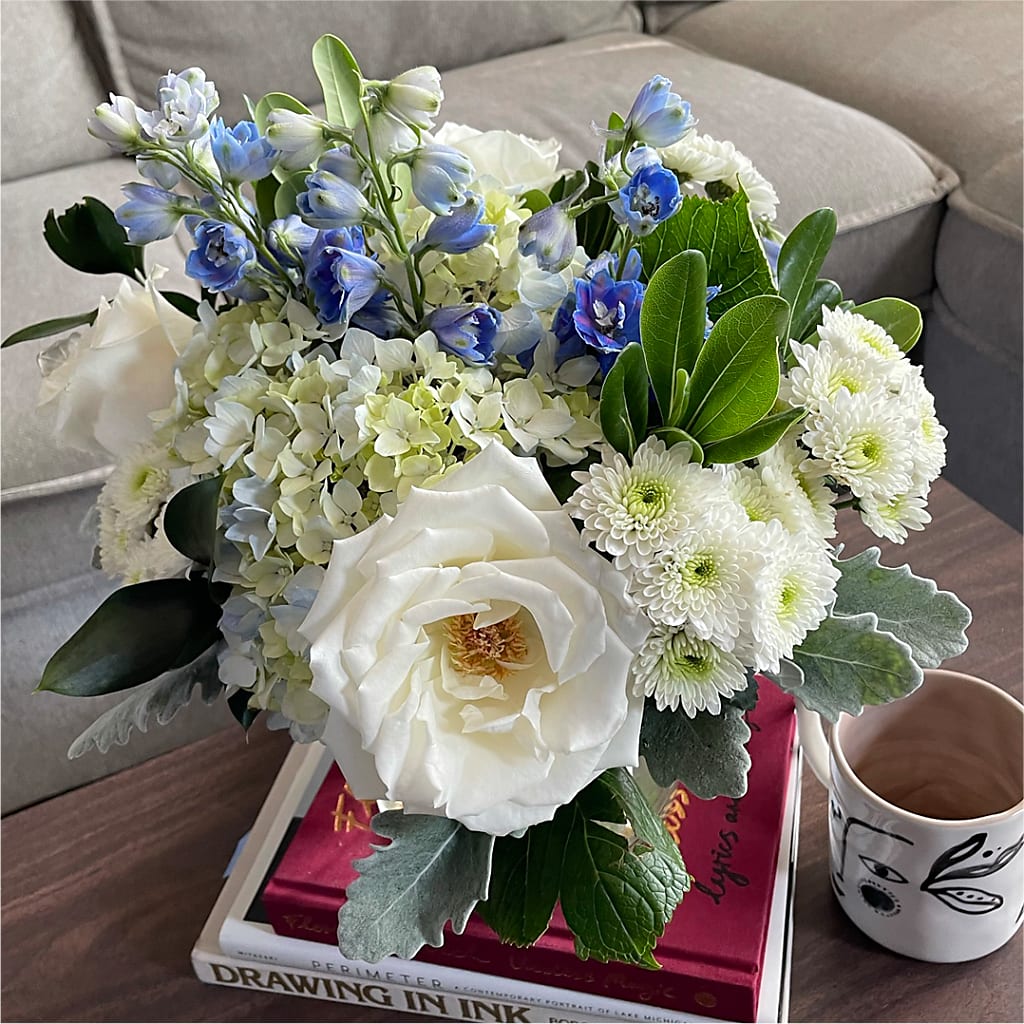 Clear Skies Bouquet – HEART LAKE FLOWERS & GIFTS, Brampton ON