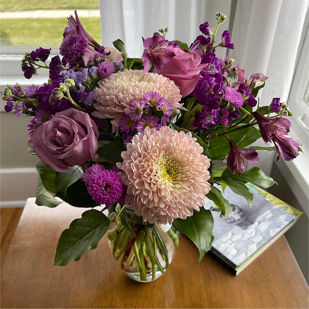 Ultraviolet Bouquet – HEART LAKE FLOWERS & GIFTS, Brampton ON