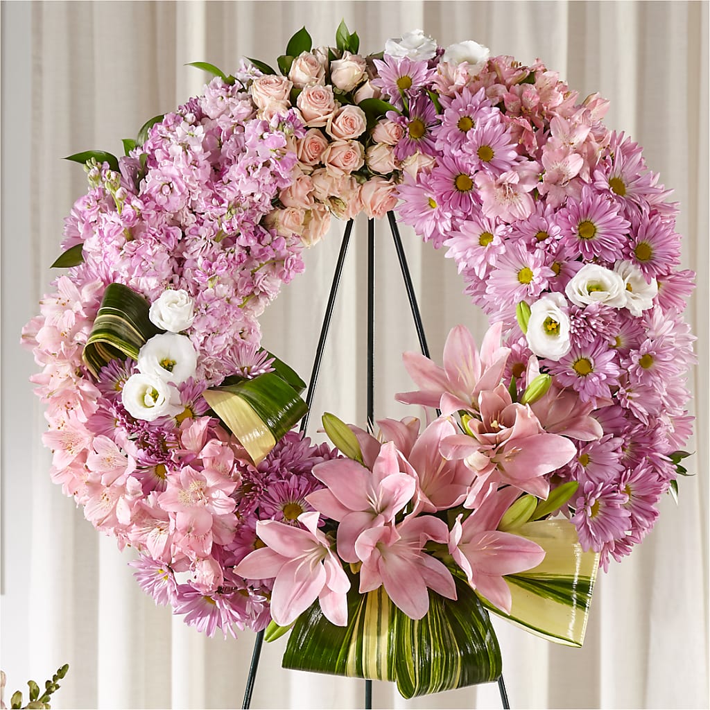Gift of Warmth Wreath – HEART LAKE FLOWERS & GIFTS, Brampton ON