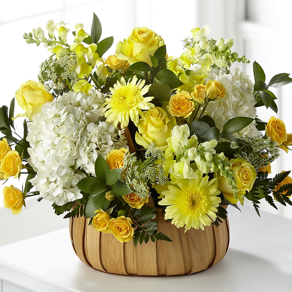 Rustic Remembrance Basket – HEART LAKE FLOWERS & GIFTS, Brampton ON