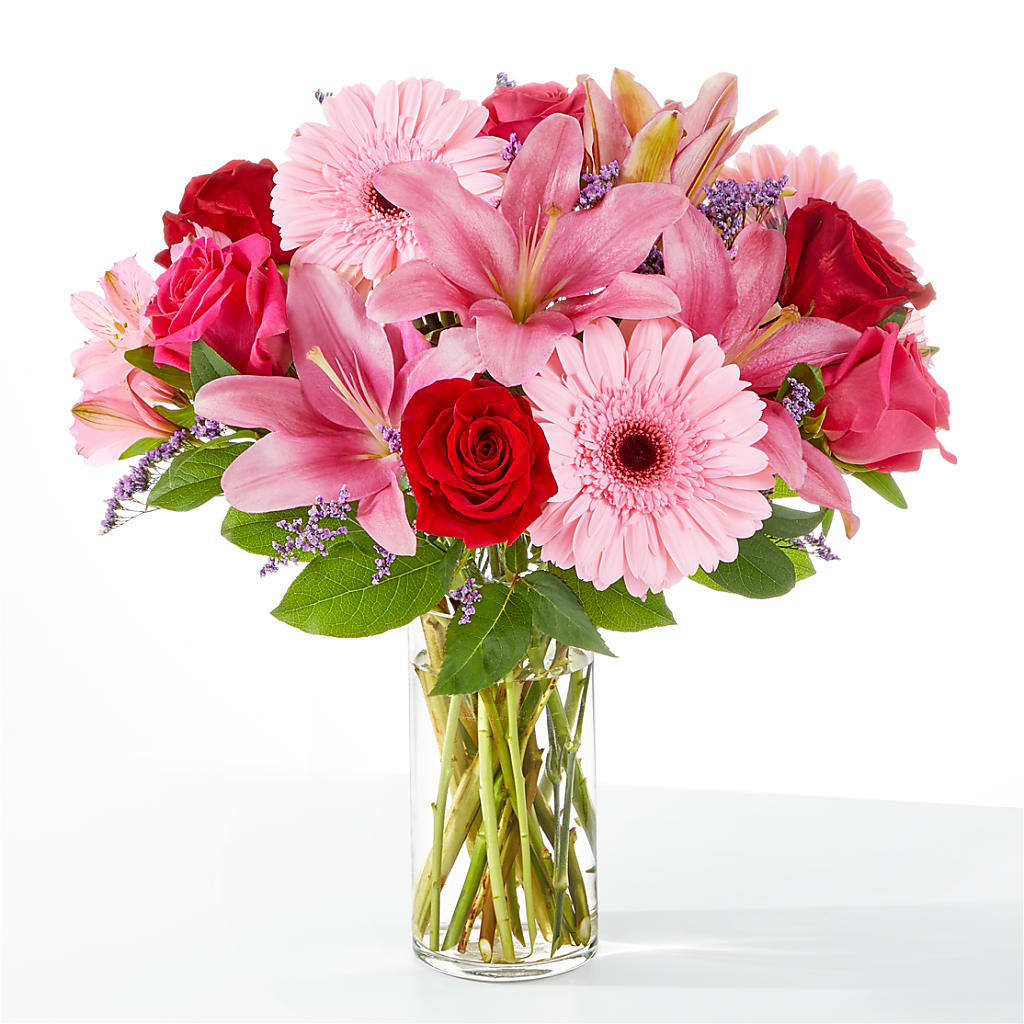 Lots of Love Bouquet – HEART LAKE FLOWERS & GIFTS, Brampton ON