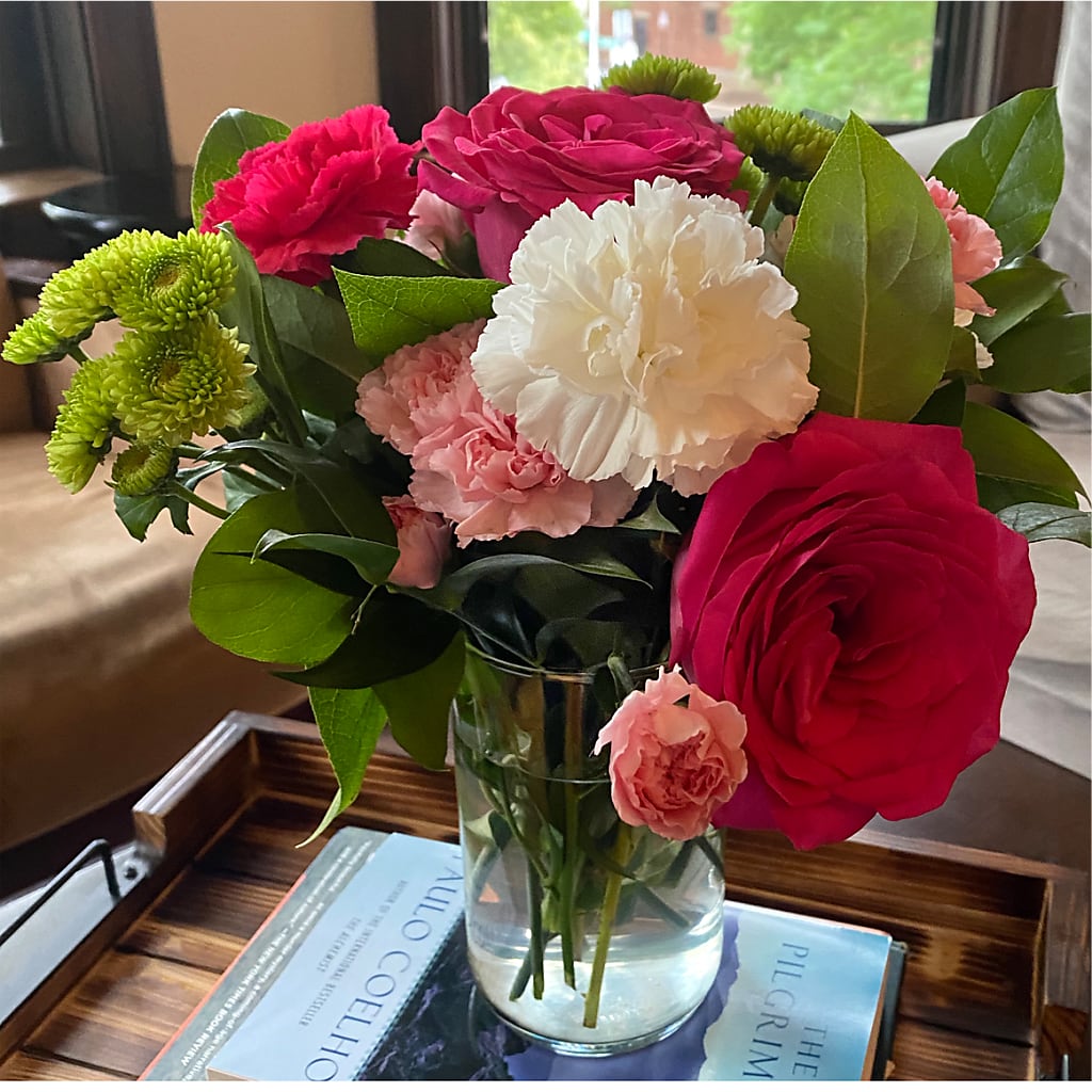 Sweet & Pretty Bouquet – HEART LAKE FLOWERS & GIFTS, Brampton ON