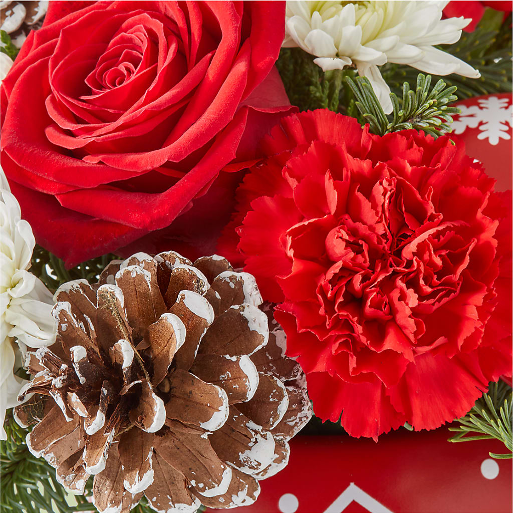Christmas Village Ornament – HEART LAKE FLOWERS & GIFTS, Brampton ON