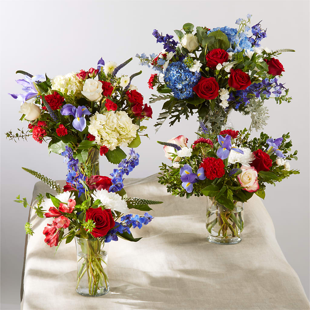 Star Spangled - A Florist Original – HEART LAKE FLOWERS & GIFTS, Brampton ON