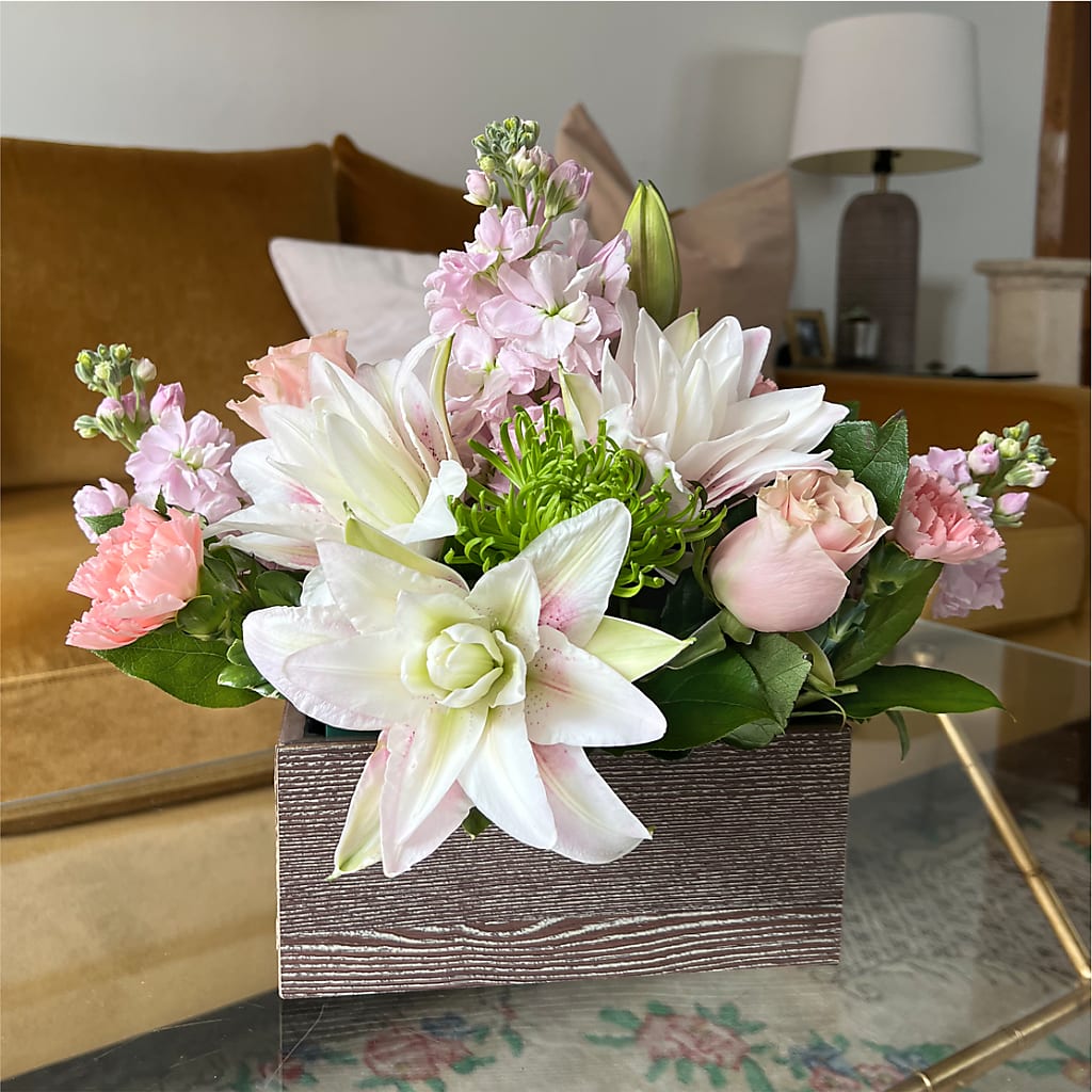 Beautiful Spirit Basket – HEART LAKE FLOWERS & GIFTS, Brampton ON