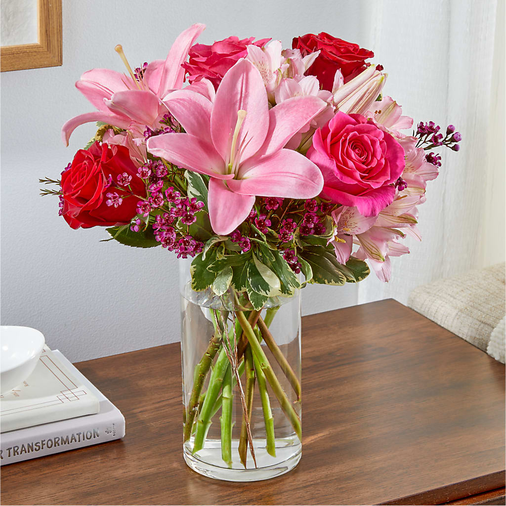Lucky in Love Bouquet – HEART LAKE FLOWERS & GIFTS, Brampton ON