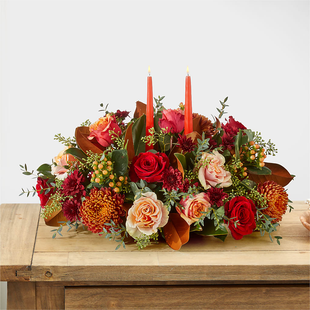 Gather Near Centerpiece – HEART LAKE FLOWERS & GIFTS, Brampton ON